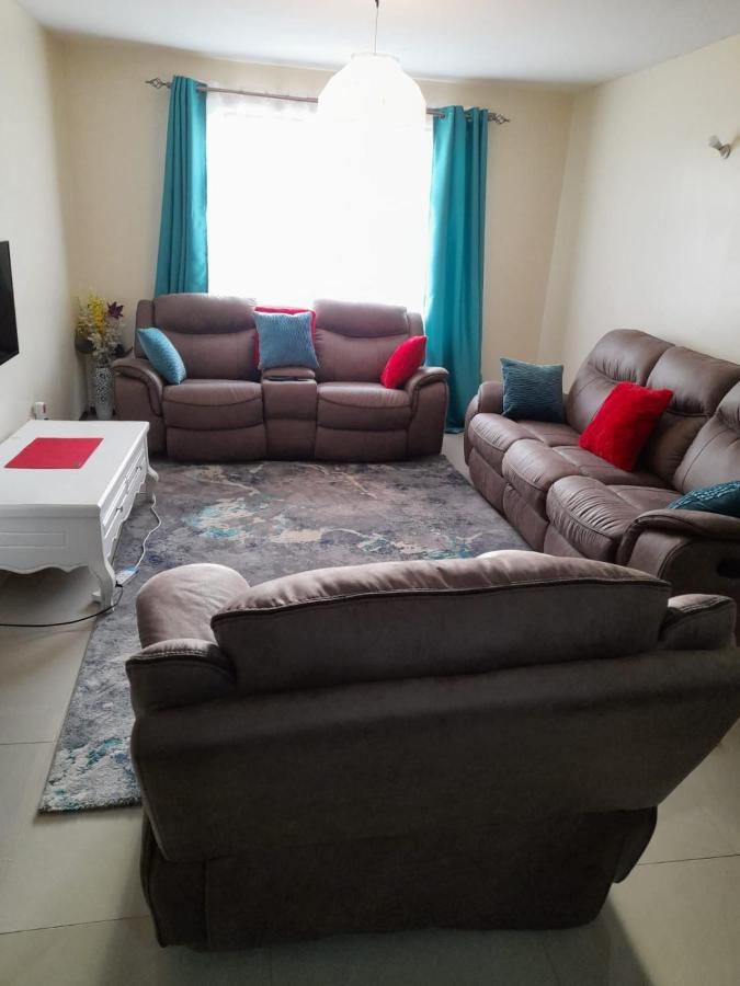 Jacky'S Milimani Suites Nakuru Bagian luar foto
