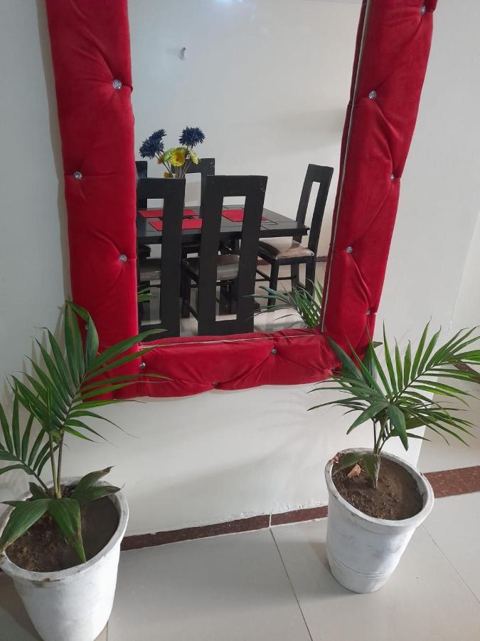 Jacky'S Milimani Suites Nakuru Bagian luar foto