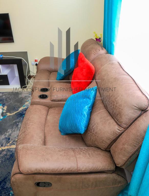 Jacky'S Milimani Suites Nakuru Bagian luar foto